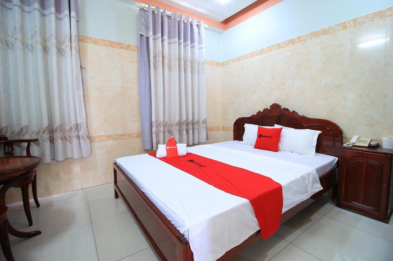 Reddoorz Chin Sao Hotel Nguyen Thi Thap Ho Si Minh-város Kültér fotó