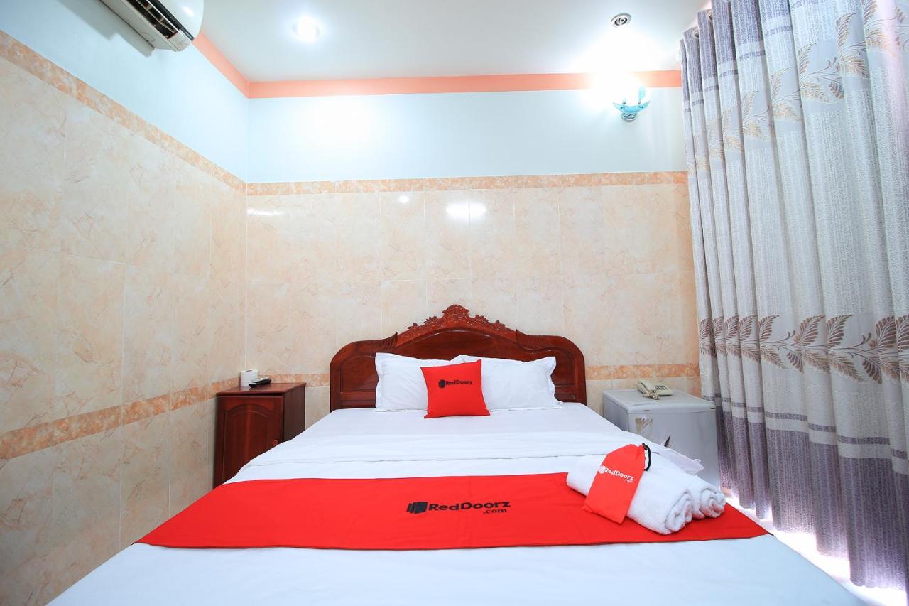 Reddoorz Chin Sao Hotel Nguyen Thi Thap Ho Si Minh-város Kültér fotó